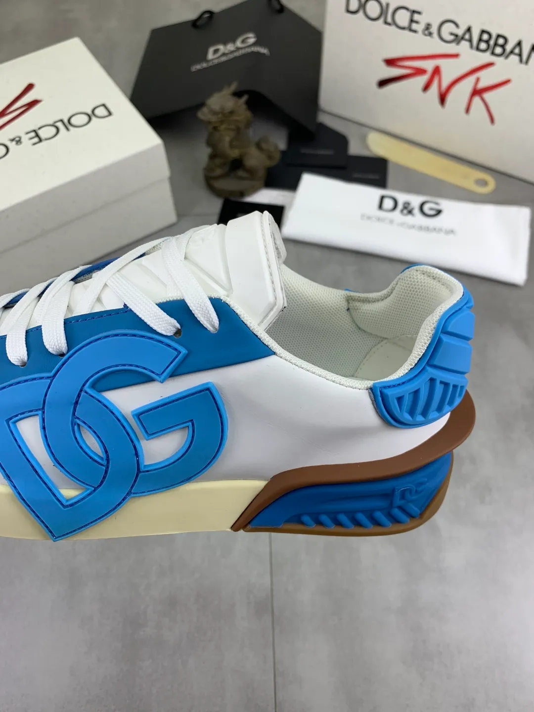 Men's shoes 💰P580💰 [New model] The latest hot style, top original quality, the official website synchronized with "DOLCE&GABBANA [Dolce & Gabbana] ~ High Quality." Effect Low-top casual DG men's shoes, loved by many celebrities, using high-end imported first-layer calfskin splicing logo design + cowhide feet, simple and elegant, perfectly interpreting the latest inspiration for shoes, integrating classics and fashion, luxury dreams, leading fashion Suitable for drivers, light and comfortable to drive, light and breathable for outdoor travel, high-end quality, trustworthy, 5️⃣color🉑️choice! Code number: 38-46